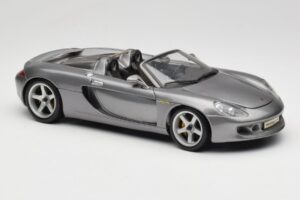 Porsche Carrera GT Grau Metallic Maisto 1:18 36622-R1 Metall — Bild 6 von 8