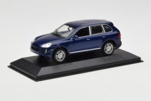 Porsche Cayenne S Blau Minichamps 1:43 WAP02061217 Metall — Bild 2 von 4