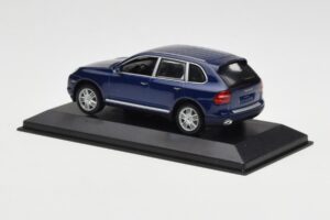 Porsche Cayenne S Blau Minichamps 1:43 WAP02061217 Metall — Bild 3 von 4