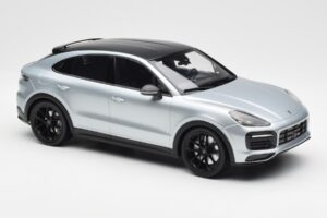 Porsche Cayenne E3 S Coupe Dolo Silber Norev 1:18 WAP0213220K Metall — Bild 4 von 6