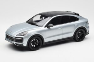 Porsche Cayenne E3 S Coupe Dolo Silber Norev 1:18 WAP0213220K Metall