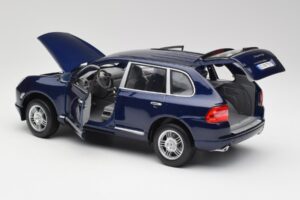 Porsche Cayenne S 9PA Dark Sea Blau Metallic Maisto 1:18 31635 Metall — Bild 5 von 8