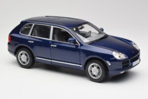 Porsche Cayenne S 9PA Dark Sea Blau Metallic Maisto 1:18 31635 Metall — Bild 6 von 8