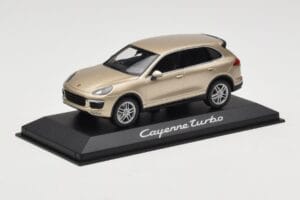 Porsche Cayenne 958 Turbo Gold Minichamps 1:43 WAP0200050E Metall — Bild 2 von 4