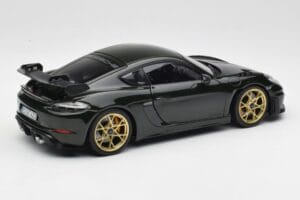 Porsche Cayman GT4 RS 982 Weissach Package Brewster Green Norev 1:18 187250 Metall — Bild 3 von 8