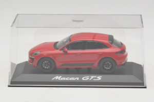 Porsche Macan 95B GTS Rot Minichamps 1:43 WAP0206030G Metall — Bild 4 von 5