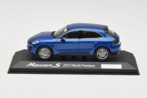 Porsche Macan 95B S Blau World Premiere Minichamps 1:43 WAP0201550E Metall