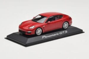 Porsche Panamera 970 GTS Rot Minichamps 1:43 WAP0200230C Metall — Bild 2 von 4