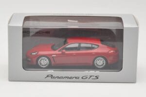Porsche Panamera 970 GTS Rot Minichamps 1:43 WAP0200230C Metall — Bild 4 von 4