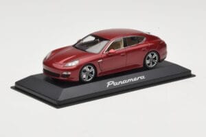Porsche Panamera 970 Red Metallic Minichamps 1:43 WAP0200119 Metall — Bild 2 von 4