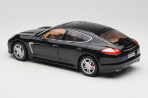 Porsche Panamera 970 Turbo Basalt Black Norev 1:18 WAP02100319 Metall — Bild 7 von 8