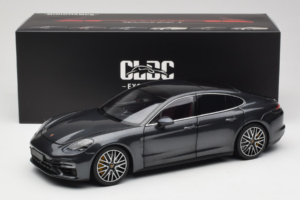 Porsche Panamera 971 Turbo S Grey Metallic Minichamps 1:18 113061073 Metall — Bild 8 von 8