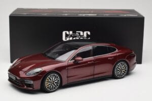 Porsche Panamera 971 Turbo S Rot Metallic Minichamps 1:18 113061077 Metall — Bild 8 von 8