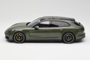 Porsche Panamera Turbo S 971 Sport Turismo Grün GT Spirit 1:18 GT447 Resin — Bild 3 von 6