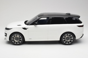 Range Rover Sport L461 P510e Fuji White GT Spirit 1:12 GT553 Resin — Bild 3 von 6