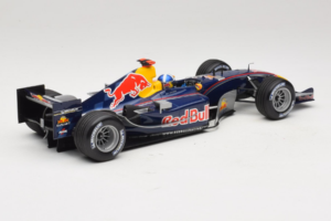 Red Bull RB1 Cosworth #14 D. Coulthard Red Bull Racing Showcar 2005 Minichamps 1:18 100050014 Metall — Bild 2 von 6