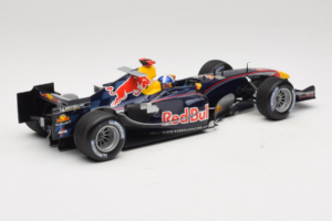 Red Bull RB1 Cosworth #14 D. Coulthard Red Bull Racing Showcar 2005 Minichamps 1:18 100050084 Metall — Bild 2 von 7