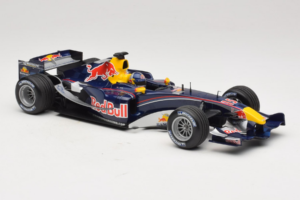 Red Bull RB1 Cosworth #15 C. Klien Red Bull Racing Showcar 2005 Minichamps 1:18 100050085 Metall — Bild 4 von 7