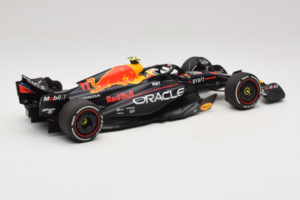 Red Bull RB19 #11 S. Perez Oracle Red Bull Racing Saudi Arabian Grand Prix Winner 2023 Minichamps 1:18 110230111 Resin — Bild 2 von 6