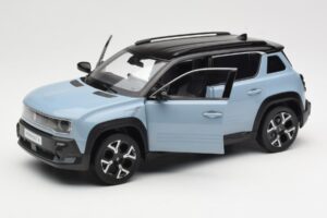 Renault 4 E-Tech Electric Cloud Blue Norev 1:18 185521 Metall — Bild 2 von 8