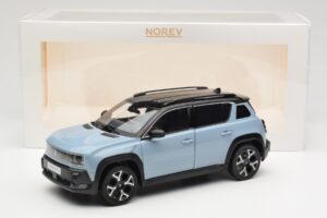 Renault 4 E-Tech Electric Cloud Blue Norev 1:18 185521 Metall — Bild 8 von 8