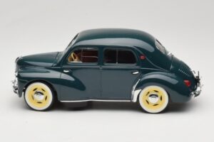 Renault 4CV Grün Solido 1:18 8047 Metall — Bild 3 von 6