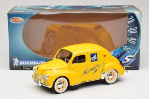 Renault 4CV Michelin Yellow Solido 1:18 82002 Metall — Bild 6 von 6