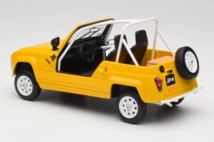 Renault 4L JP4 Jaune Tournesol Otto 1:18 OT1079 Resin — Bild 5 von 6