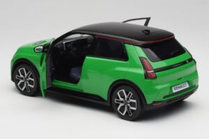 Renault 5 E-Tech Electric Pop Grün & Schwarz Norev 1:18 185502 Metall — Bild 5 von 8
