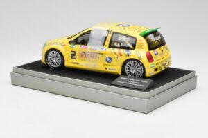Renault Clio Sport #2 E. Rangoni Renault Clio Trophy Winner 2000 Universal Hobbies 1:18 7711218616 Metall — Bild 5 von 6