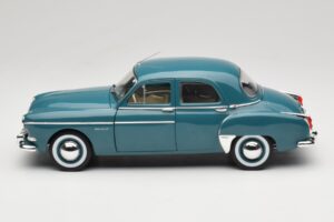 Renault Fregate Sevigne Grün Norev 1:18 185284 Metall — Bild 4 von 6