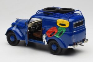 Renault Juvaquatre Michelin Blue Solido 1:18 82008 Metall — Bild 7 von 8