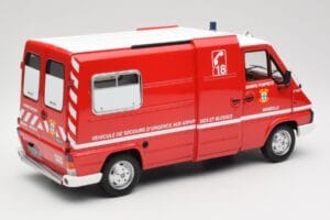 Renault Master T30 VSAB Feuerwehr Rot Otto 1:18 OT1107 Resin — Bild 2 von 6