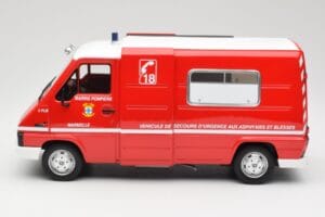 Renault Master T30 VSAB Feuerwehr Rot Otto 1:18 OT1107 Resin — Bild 3 von 6