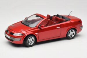 Renault Megane Mk1 CC Rot Solido 1:18 8152 Metall