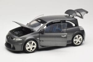 Renault Megane Mk2 RS Vampire Grey Norev 1:18 185101 Metall — Bild 2 von 8