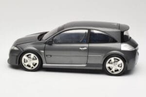 Renault Megane Mk2 RS Vampire Grey Norev 1:18 185101 Metall — Bild 4 von 8