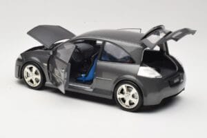 Renault Megane Mk2 RS Vampire Grey Norev 1:18 185101 Metall — Bild 5 von 8