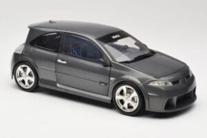 Renault Megane Mk2 RS Vampire Grey Norev 1:18 185101 Metall — Bild 6 von 8