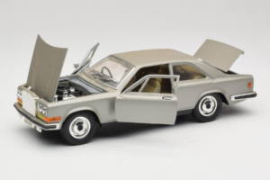 Rolls-Royce Camargue Silber Bburago 1:18 3001-M2 Metall — Bild 2 von 8