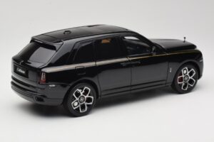 Rolls-Royce Cullinan Schwarz Mit Gold Coachline & Shadow Wheels OEM 1:18 028-15A Metall — Bild 3 von 8