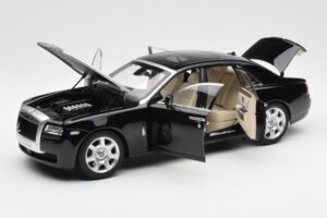Rolls-Royce Ghost Schwarz & Silber Kyosho 1:18 008802BKS2 Metall — Bild 2 von 8