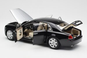 Rolls-Royce Ghost Schwarz & Silber Kyosho 1:18 008802BKS2 Metall — Bild 5 von 8