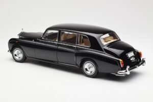 Rolls-Royce Phantom VI EWB Schwarz Kyosho 1:18 08905BK Metall — Bild 7 von 8
