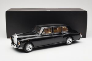 Rolls-Royce Phantom VI EWB Schwarz Kyosho 1:18 08905BK Metall — Bild 8 von 8