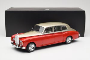 Rolls-Royce Phantom VI Rot Hellbeige Kyosho 1:18 08905RLB Metall — Bild 8 von 8