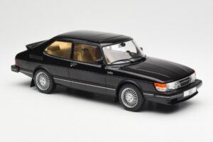 Saab 900 Turbo Schwarz MCG 1:18 MCG18338 Metall — Bild 4 von 6
