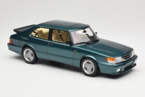 Saab 900 Turbo T16 Airflow Eucalyptus Green DNA 1:18 DNA000095 Metall — Bild 4 von 6