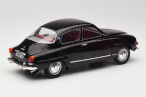 Saab 96 V4 Schwarz MCG 1:18 MCG18063 Metall — Bild 2 von 6