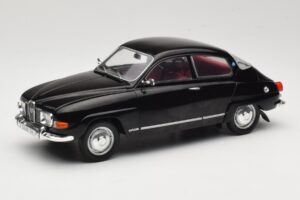Saab 96 V4 Schwarz MCG 1:18 MCG18063 Metall